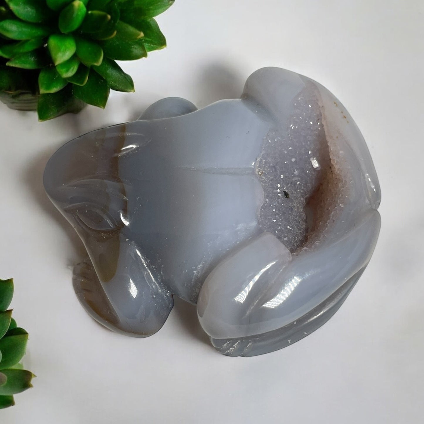 Frog - Drusy Agate Crystal Carving